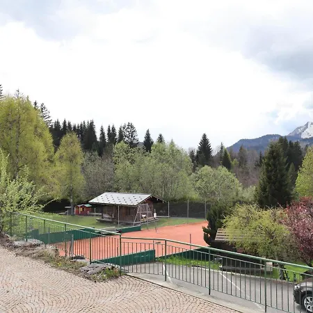 4 Pers, Proche Pistes Et Centre, Terrasse 30m², Parking, Equipements Complets - Fr-1-623-306